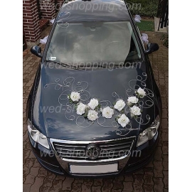 Bildekoration till bröllop 12 hjärta vita rosor