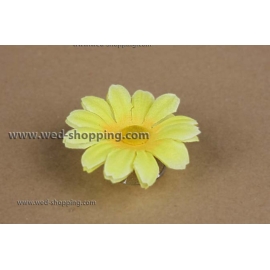 Gula prästkragar med sugkoppar för bröllop bil dekoration