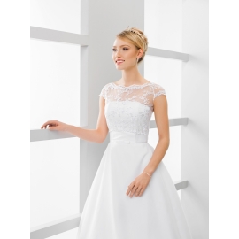 Spetsbolero för brud med knäppning i ryggen vit / ivory