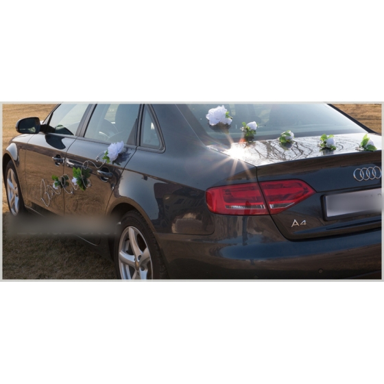 Bildekoration bröllop Blommor i ivory - rottinghjärtan