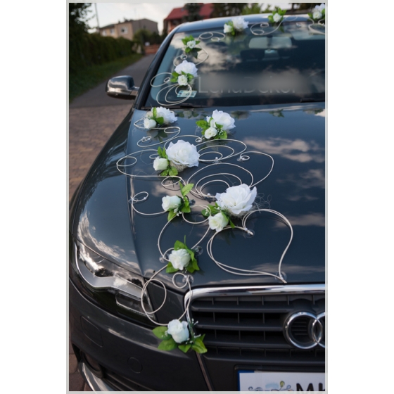 Bildekoration bröllop Blommor i ivory - rottinghjärtan