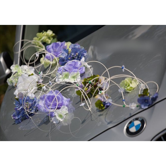 Bildekoration bröllop Blommor i lila och blått - rotting