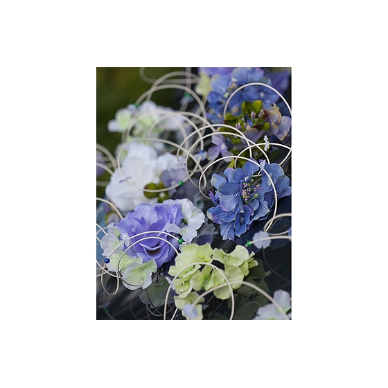 Bildekoration bröllop Blommor i lila och blått - rotting