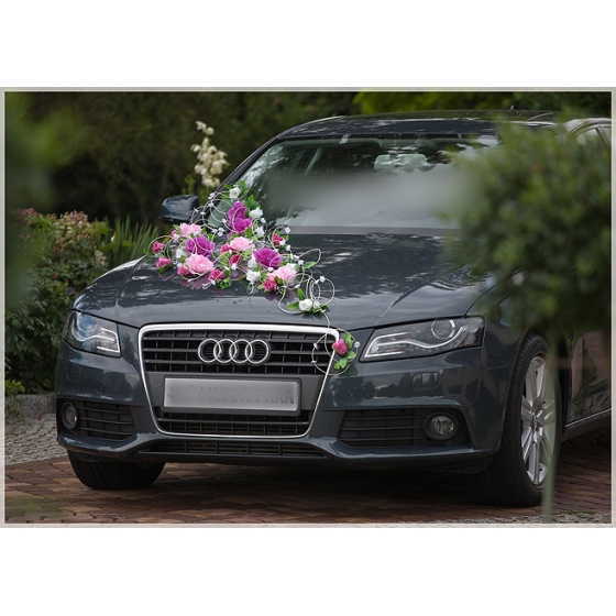 Bildekoration bröllop Blommor i vit och rosa - rotting