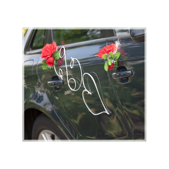 Bildekoration bröllop Rosor i röd rottinghjärtan