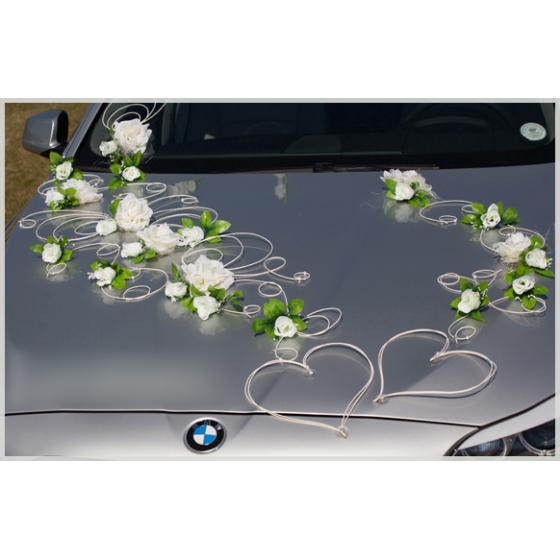 Bildekoration till bröllop Vit Rosor Hjärtan i rotting