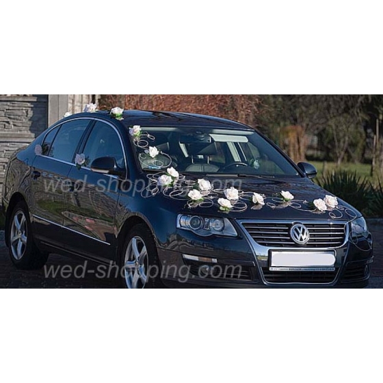 Bildekoration bröllop vit blommor