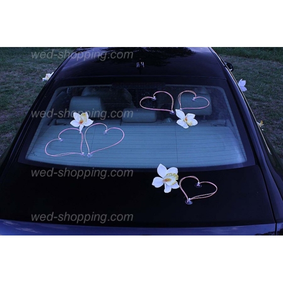 Rosa hjärtan vita orkidéer till bröllopsbil