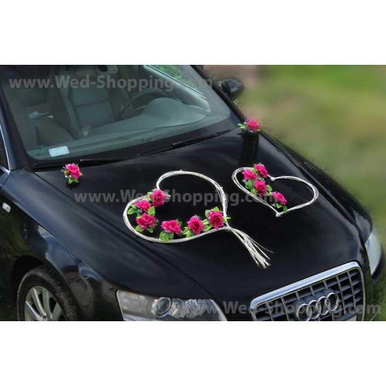 Bildekoration bröllop hjärta mörka rosa rosor