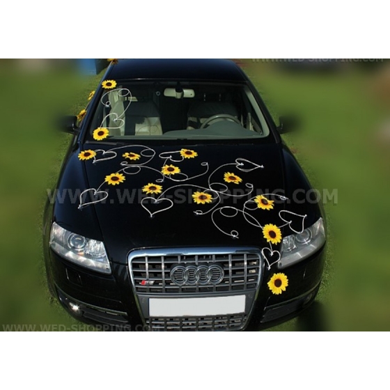 Dekoration bröllopsbil solrosor