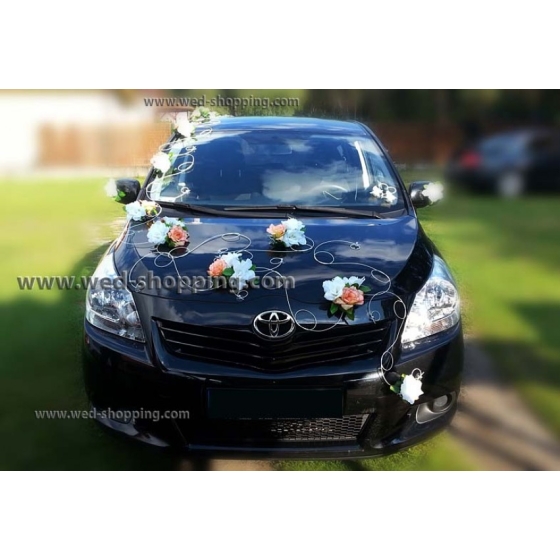 Pynt bröllopsbil rosor Toyota