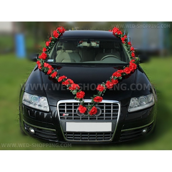 Bröllopsbil girland röda rosor