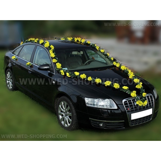 Bröllopsbil girland gula rosor