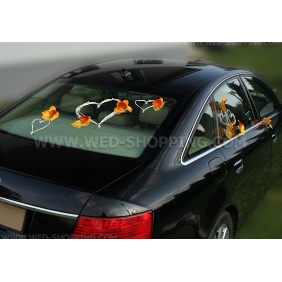 Bröllopsbil pynt vita hjärtan apelsin orkidéer