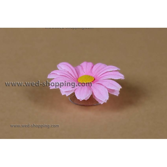 Rosa prästkragar med sugkoppar för bröllop bil dekoration