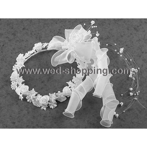 Kommunions Krans av vita blommor