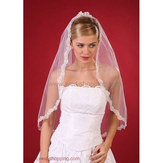 Brudslöja 80 cm med  spets