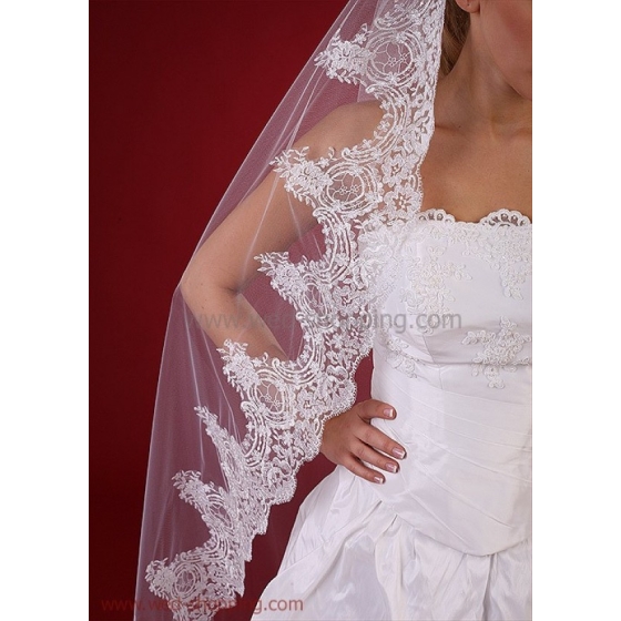 spets med silver trÃ¥d