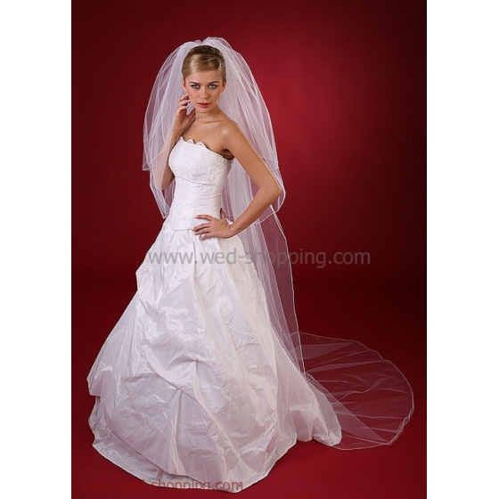 Brudslöja 250 cm med  kantband