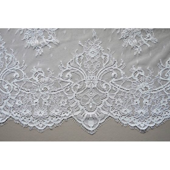 Brudslöja spets lång