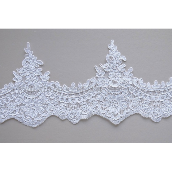 Brudslöja spets lång