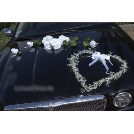 Cœur floral Blanche pour décoration de voiture mariage