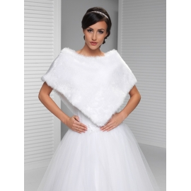 Cape de mariiee Poncho Fausse Fourrure