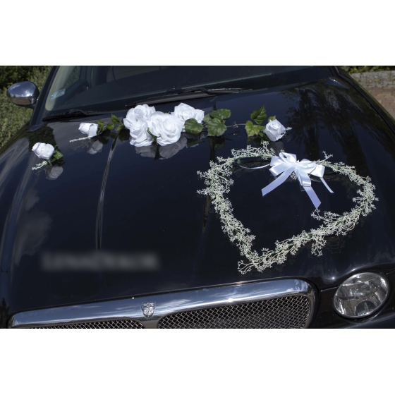 Cœur floral Blanche pour décoration de voiture mariage