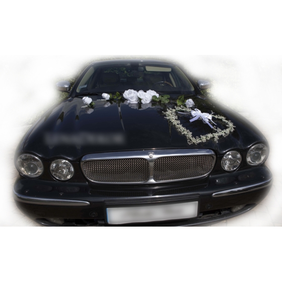 Cœur floral Blanche pour décoration de voiture mariage