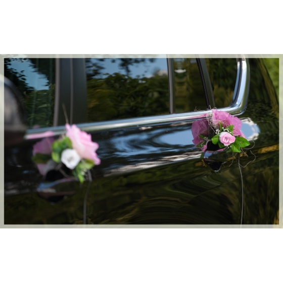 Décoration Voiture pour Mariage Roses rose et Blanches Kira