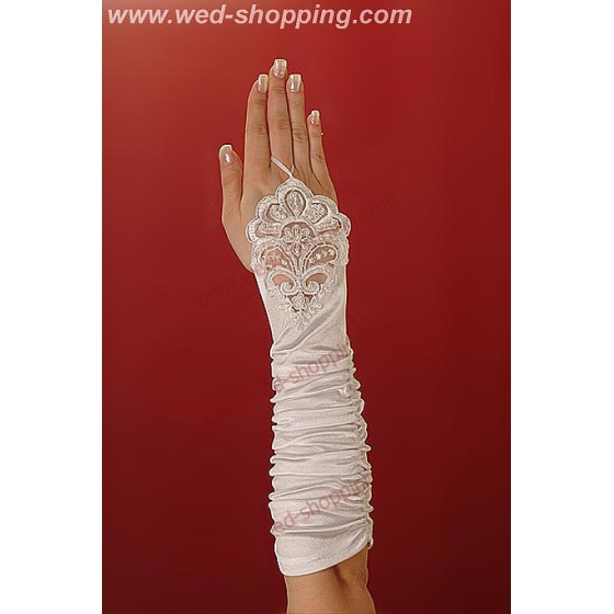 Gants drapés avec un motif ornemental