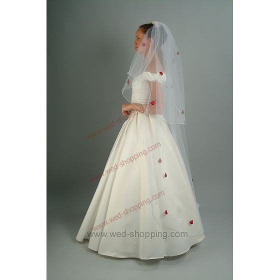 Voile aux pétales de rose